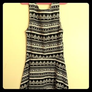 2 for 10$ Girls h&m dress size 4